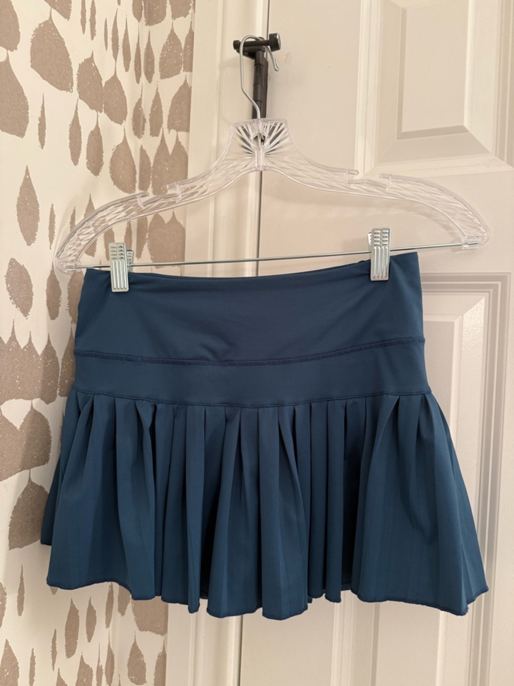 Goldhinge Pleated Athletic Skirt in Deep Teal